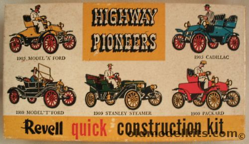 Revell 1/32 1910 Ford Model 'T' Highway Pioneers, H32 plastic model kit